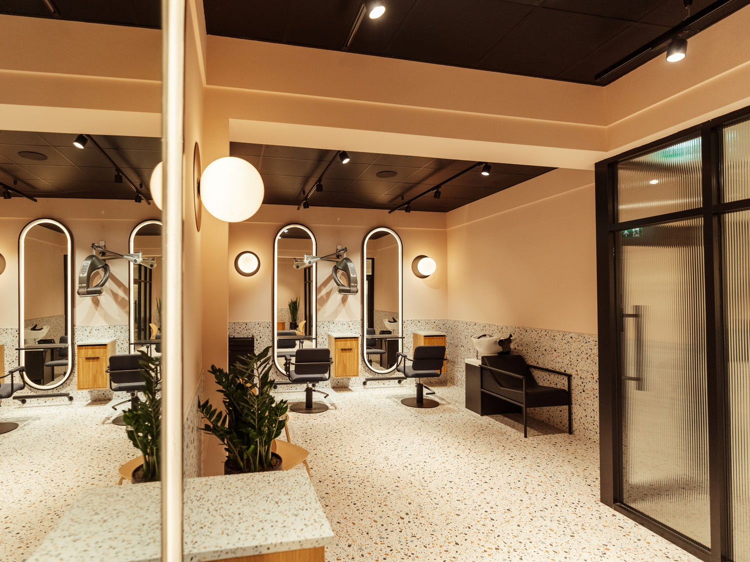 Collinge & Co Castle Street private salon