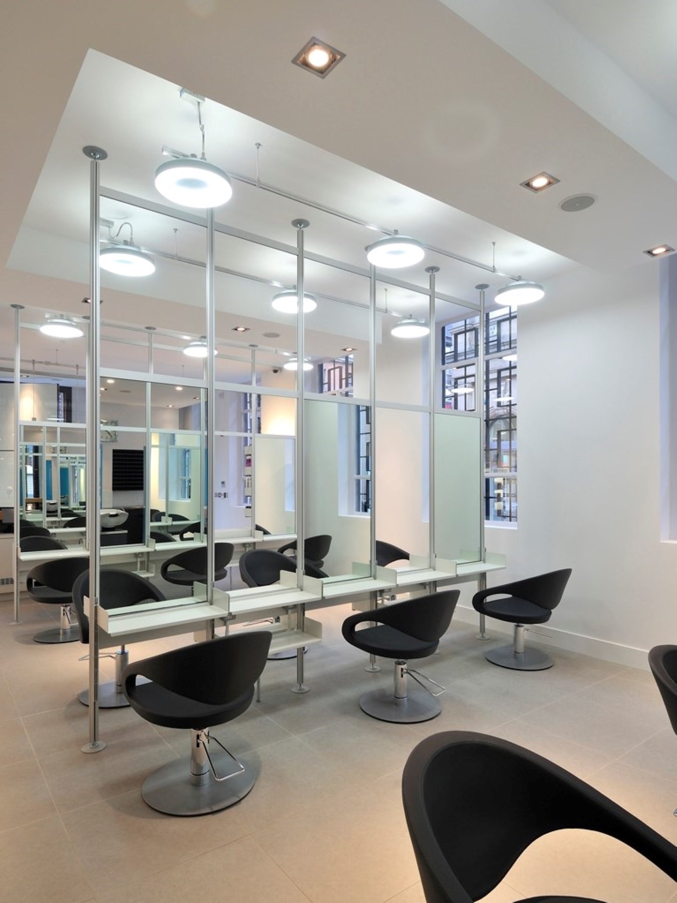Collinge & Co Graduates salon